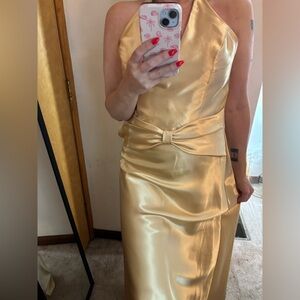 Jessica McClintock for Gunne Sax Butter Yellow Satin Bow Front Maxi